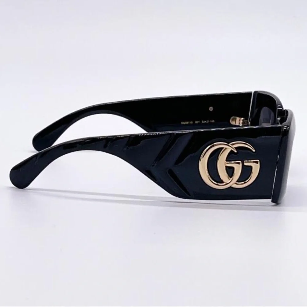 New Authentic - Gucci Black Gray Gg0811s 001 Logo Rectangle Unisex Sunglasses